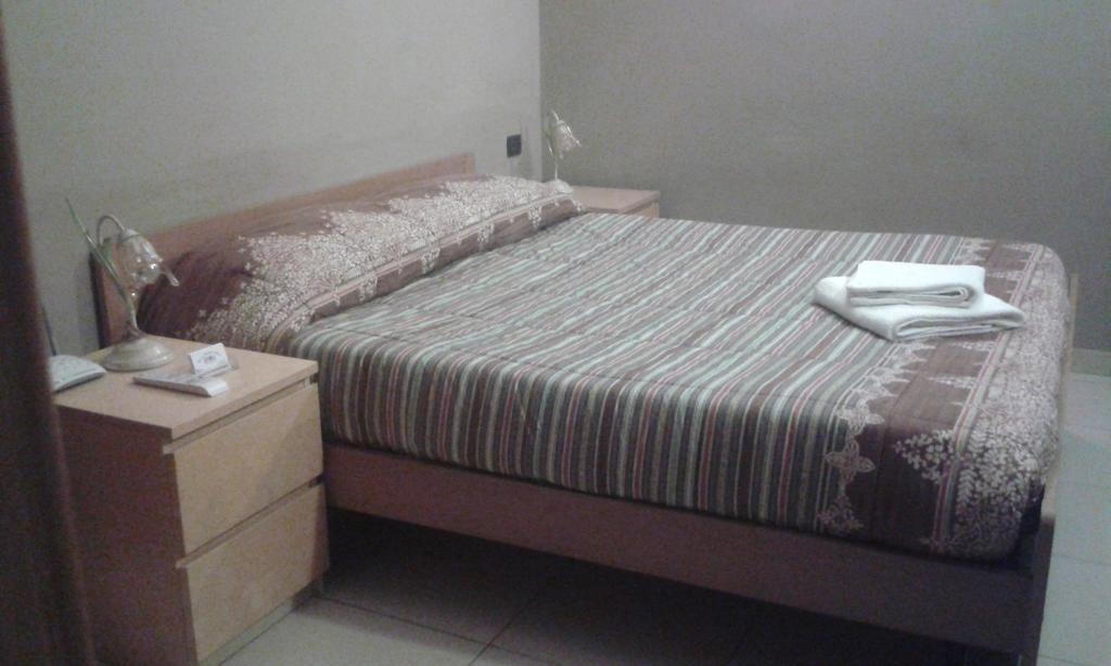 بيستياره بوروميو Bed And Breakfast Linate المظهر الخارجي الصورة